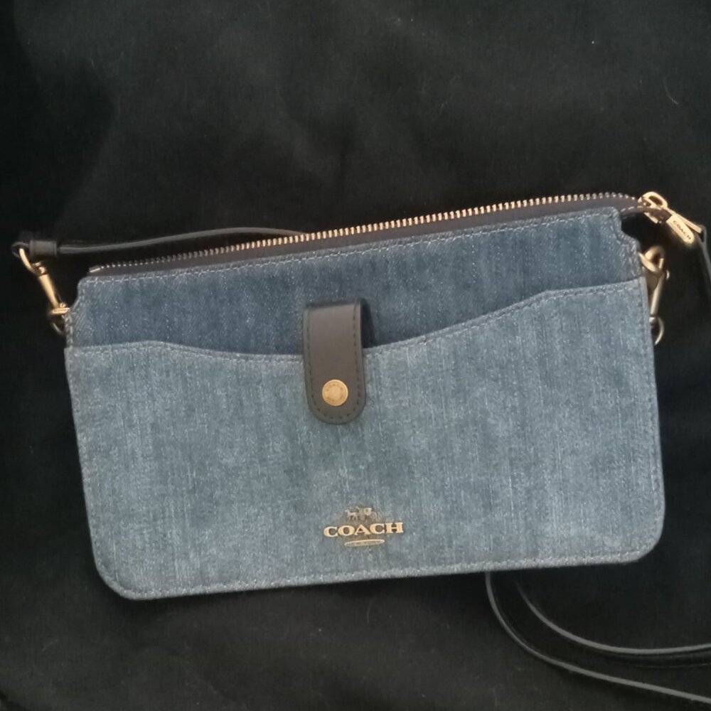 Coach Wristlet/ Crossbody Purse